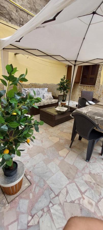 Villa Casa Nanuzza à Naples Extérieur photo