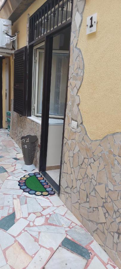 Villa Casa Nanuzza à Naples Extérieur photo